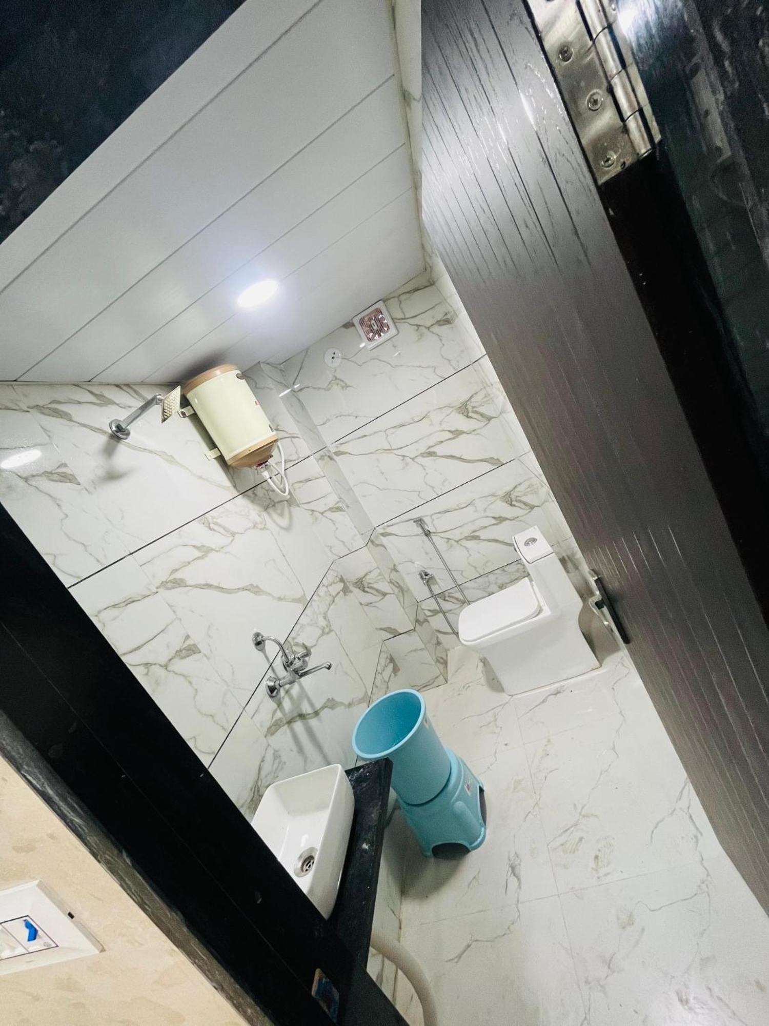 Hotel Sk Tower اوجاين المظهر الخارجي الصورة